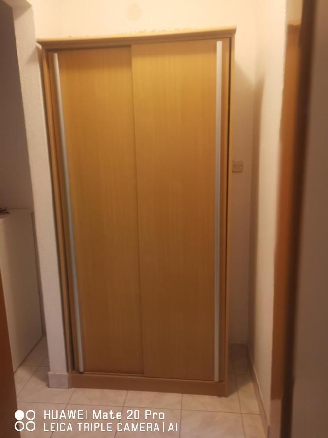 Apartmani Franceska Bol Eksteriør bilde